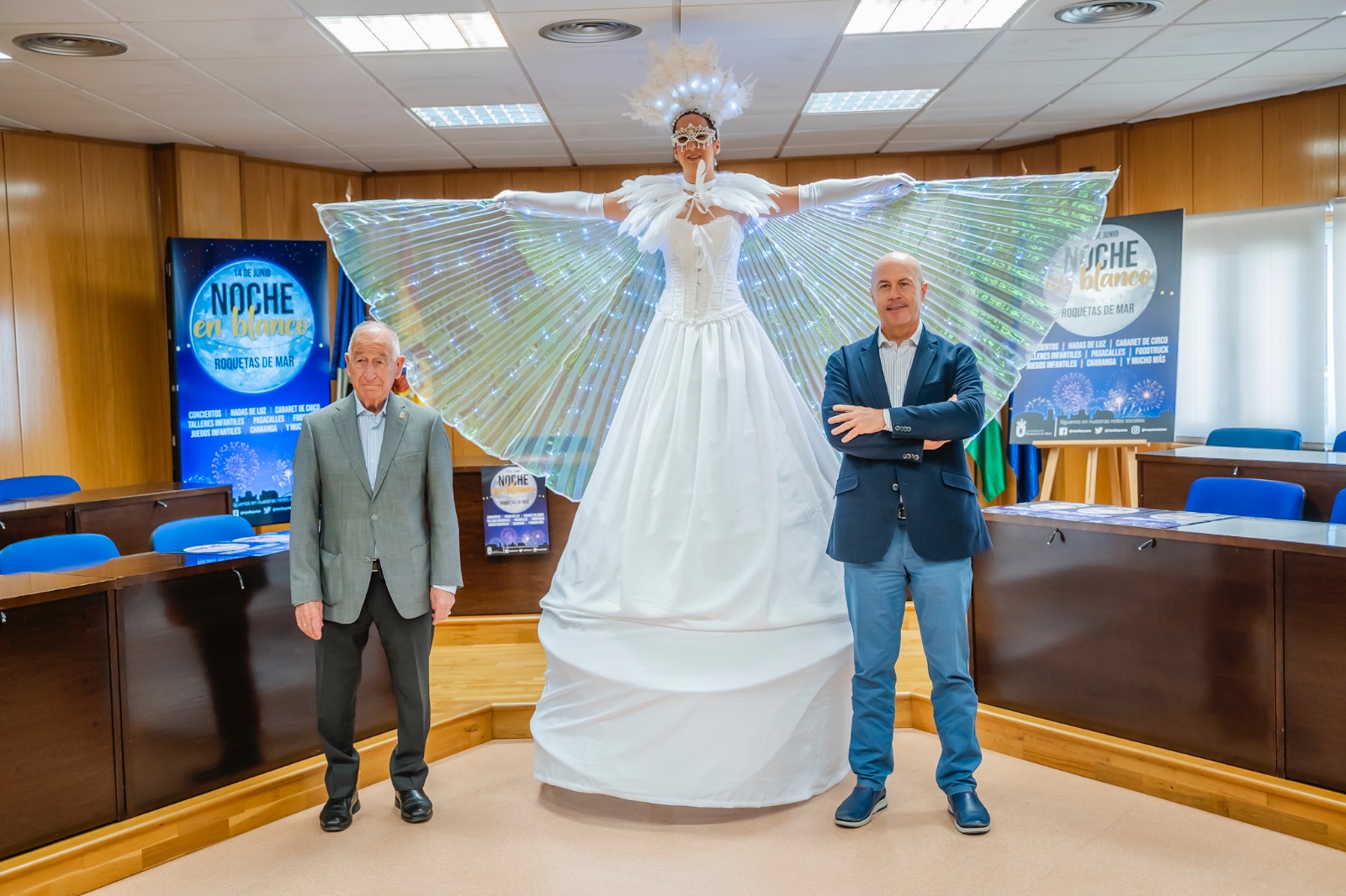 noche blanco roquetas