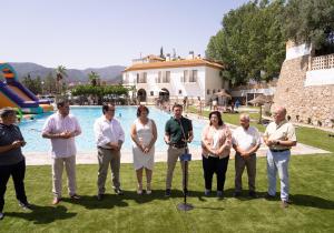 piscina bar canjáyar